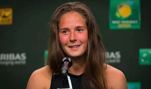 社交媒体上 社交媒体上